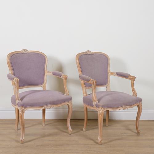 A PAIR OF 18TH CENTURY FRENCH STYLE OPEN ARMCHAIRS (2)