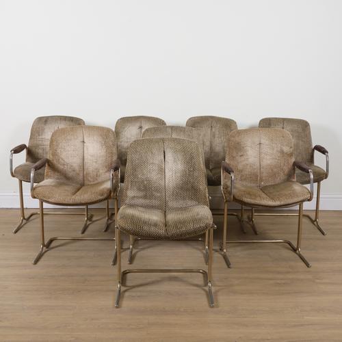 PIEFF WORCESTERSHIRE ENGLAND; A SET OF EIGHT UPHOLSTERED DINING CHAIRS (8)