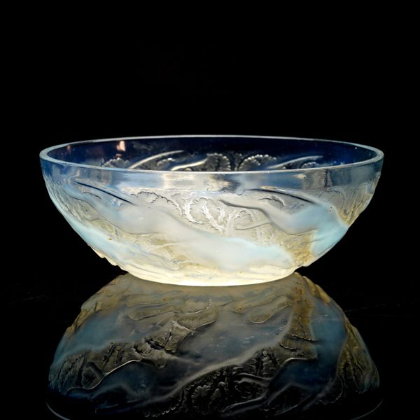 A LALIQUE `CHIENS' FROSTED AND OPALESCENT GLASS  BOWL