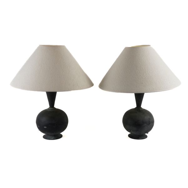 A PAIR OF INDIAN BRONZE PATINATED METAL GOURD SHAPED TABLE LAMPS (2)