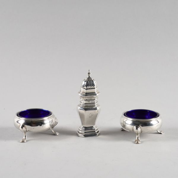 A PAIR OF LATE GEORGE II SILVER SALTS AND A SILVER PEPPERETTE (3)