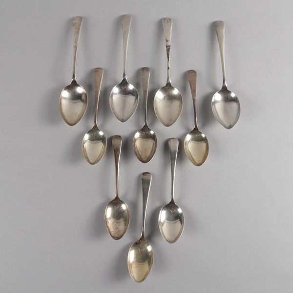 A SILVER OLD ENGLISH PATTERN PART TABLE SERVICE (10)