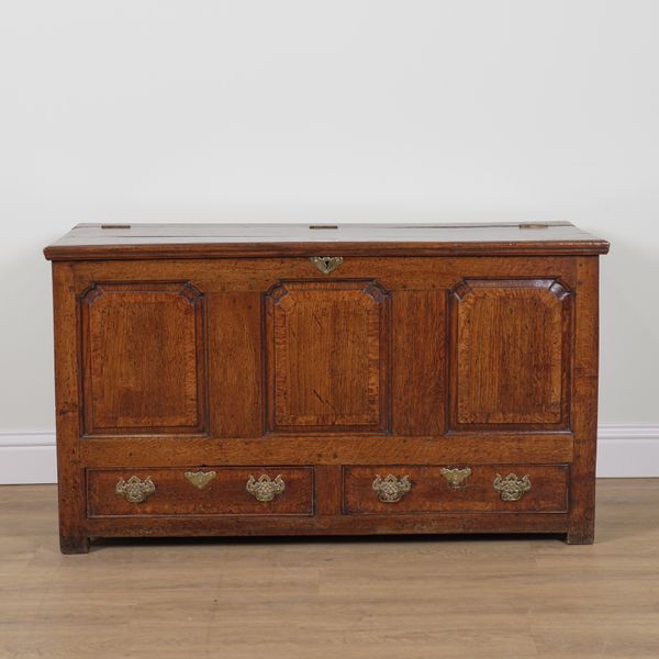 AN 18TH CENTURY OAK MULE CHEST