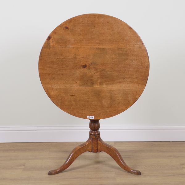 A MID-18TH CENTURY MAHOGANY CIRCULAR SNAP TOP OCCASIONAL TABLE