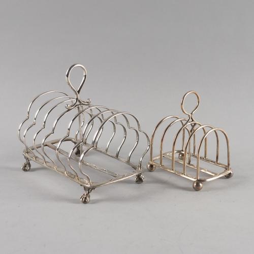 A SILVER TOASTRACK AND A PLATED TOASTRACK (2)