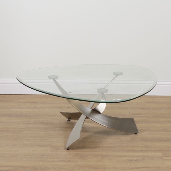 A MODERN BEVELLED GLASS PLECTRUM SHAPED COFFEE TABLE