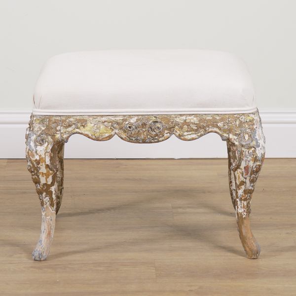 A 19TH CENTURY FRENCH PARCEL GILT POLYCHROME PAINTED RECTANGULAR FOOTSTOOL