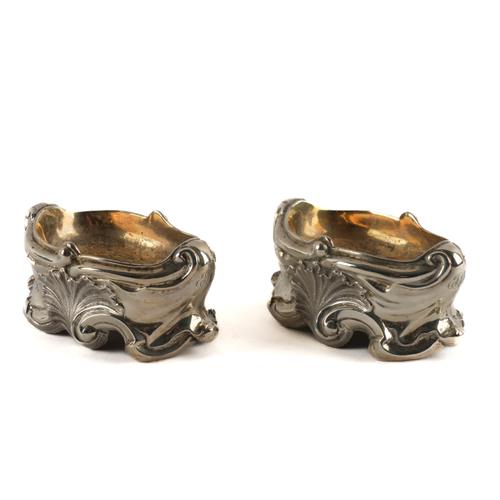A WILLIAM IV PAIR OF SALTS (2)