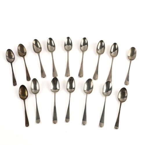 A GROUP OF MOSTLY 18TH CENTURY SILVER TEAPSOONS (16)