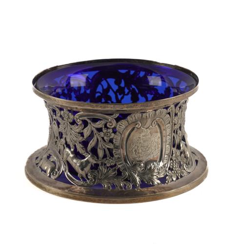 AN IRISH SILVER POTATO DISH RING (2)