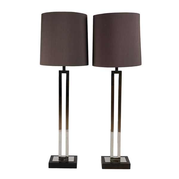 A PAIR OF PORTA ROMANA TABLE LAMPS (2)