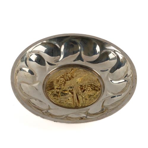 AN AURUM SILVER LIMITED EDITION DISH COMMEMORATING THE 150TH YEAR OF THE R.N.L.I