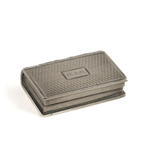 A SILVER RECTANGULAR VINAIGRETTE