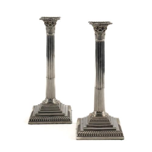 A PAIR OF GEORGE III SILVER TABLE CANDLESTICKS