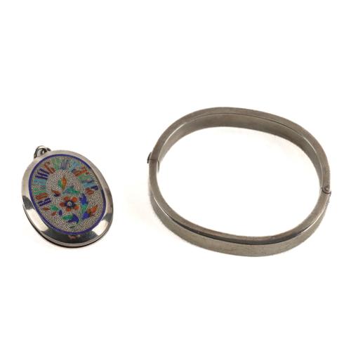 TWO PIECES OF RUSSIAN STYLE ENAMELLED SILVER JEWELLERY (2)