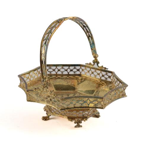 A SILVER GILT BASKET