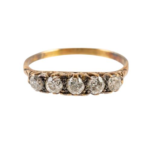 A DIAMOND FIVE STONE RING (2)