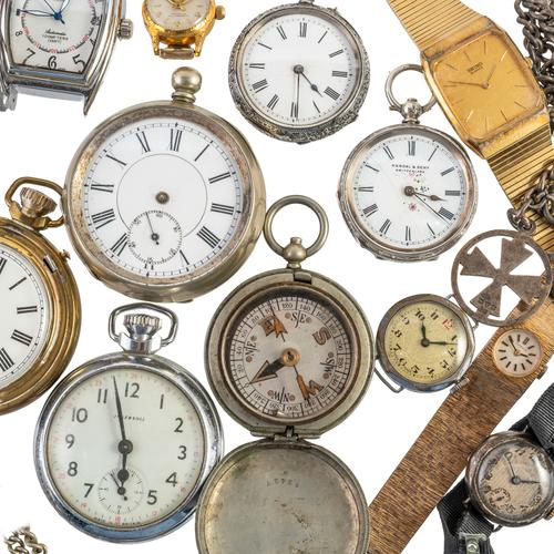 A GROUP OF WATCHES AND FURTHER ITEMS (16)