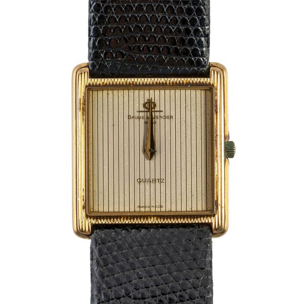 AN 18CT GOLD CASED BAUME AND MERCIER QUARTZ WRISTWATCH
