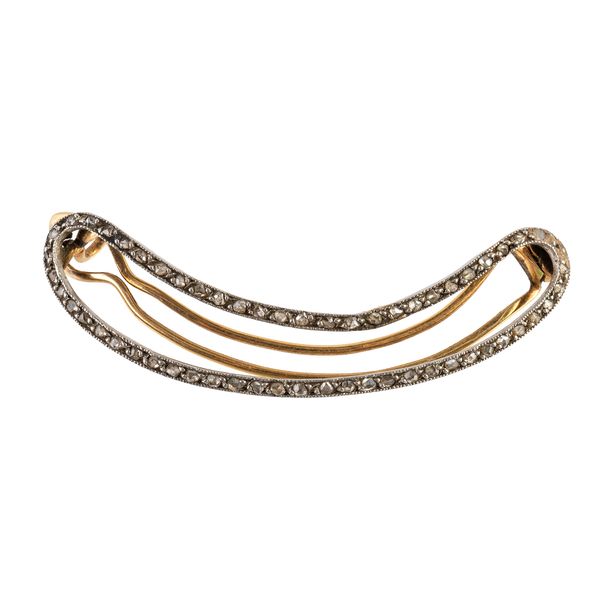 A DIAMOND HAIR GRIP