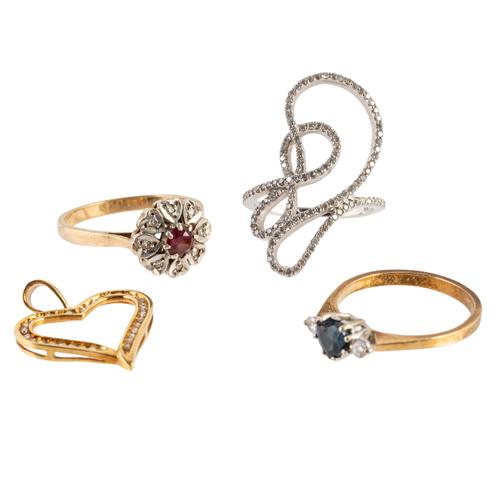 THREE RINGS AND A PENDANT (4)