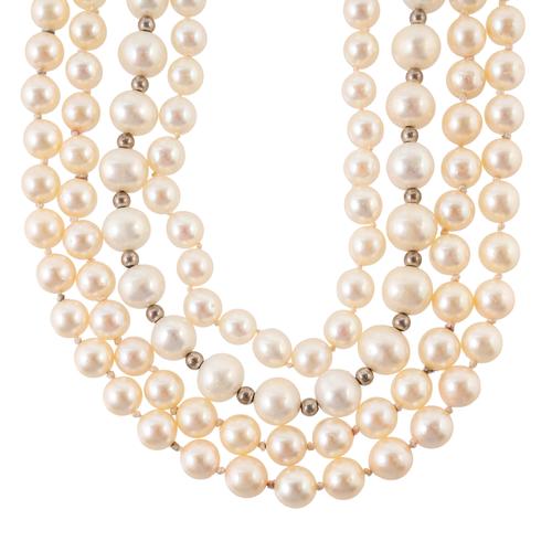 THREE SINGLE ROW NECKLACES OF CULTURED PEARLS (3)