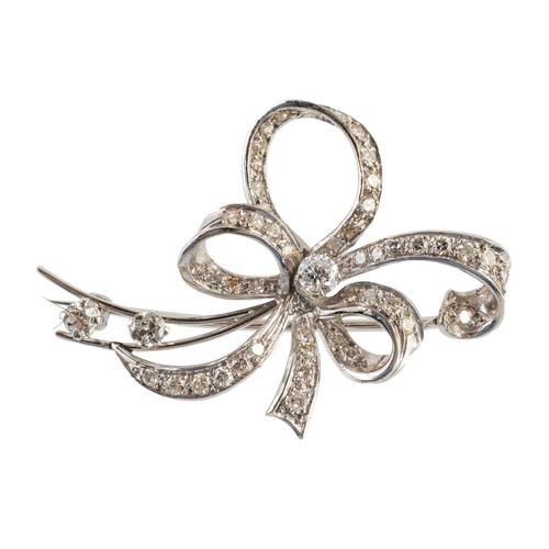 A DIAMOND BROOCH