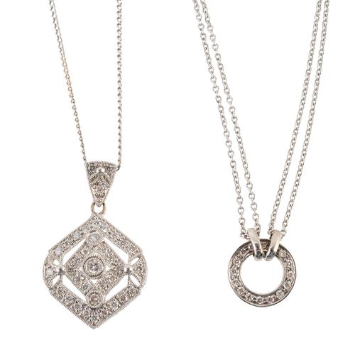 AN 18CT WHITE GOLD AND DIAMOND PENDANT, AN 18CT WHITE GOLD NECKCHAIN AND A WHITE GOLD AND DIAMOND BRACELET (3)