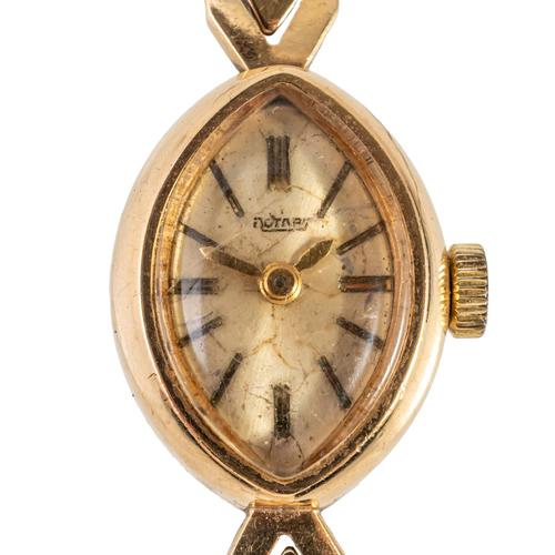 A ROTARY 9CT GOLD OVAL CASED LADY'S BRACELET WRISTWATCH