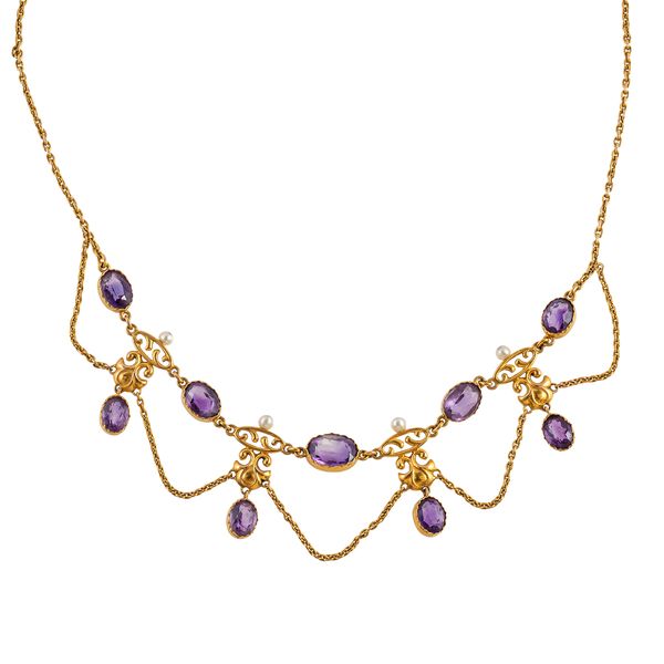 AN AMETHYST AND PEARL 15CT NECKLACE
