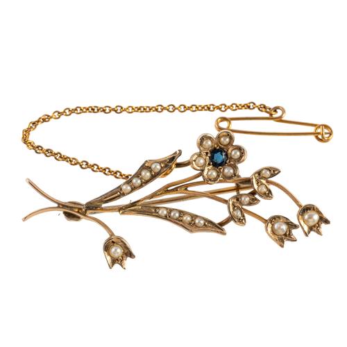 A GOLD SEED PEARL AND SAPPHIRE BROOCH (2)