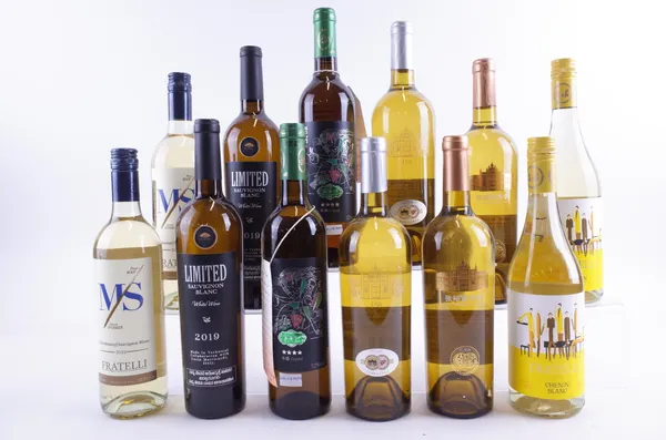 TWELVE BOTTLES INDIAN, CHINESE AND ITALIAN WHITE WINE