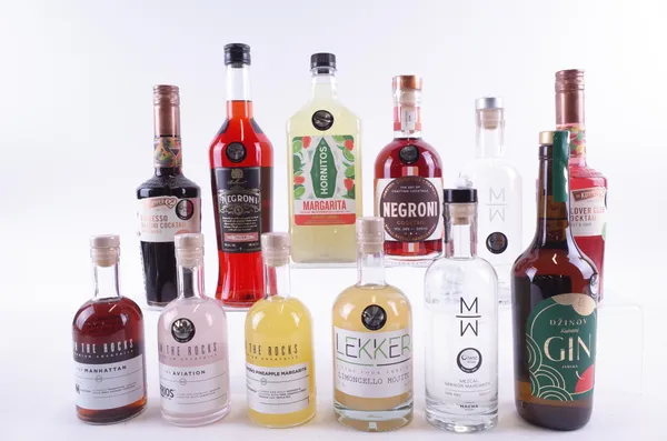 12 BOTTLES LIQUEURS AND COCKTAILS