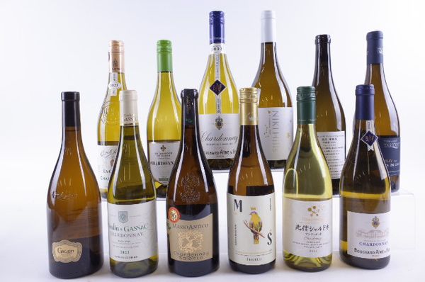 TWELVE BOTTLES CHARDONNAY