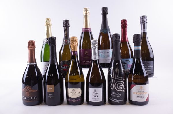 TWELVE BOTTLES SPARKLING WINE