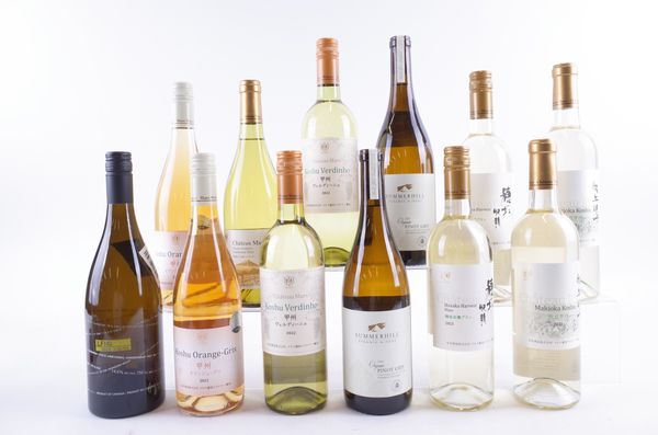 TWELVE BOTTLES JAPANESE AND CANADIAN WHITE AND ORANGE WINE