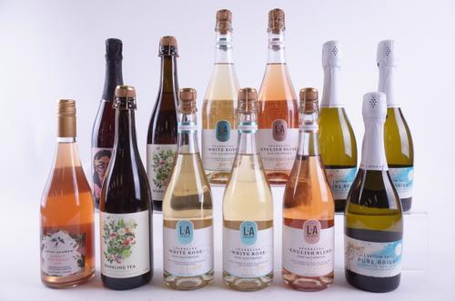 TWELVE BOTTLES ALCOHOL-FREE ROSÉ AND WHITE SPARKLING WINE AND TEA