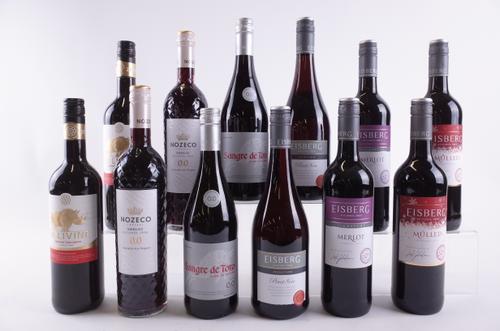 TWELVE BOTTLES ALCOHOL-FREE RED WINE