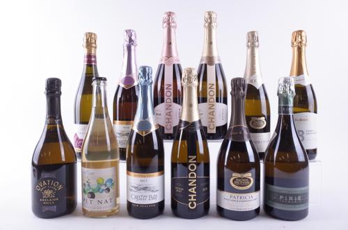 TWELVE BOTTLES AUSTRALIAN AND NEW ZEALAND SPARKLING WINE