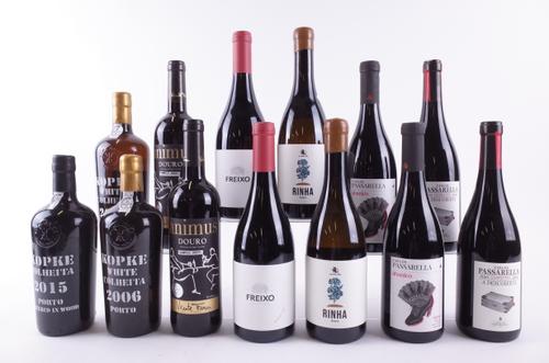 EIGHT BOTTLES PORTUGUESE RED, TWO WHITE WINE AND THREE PORT