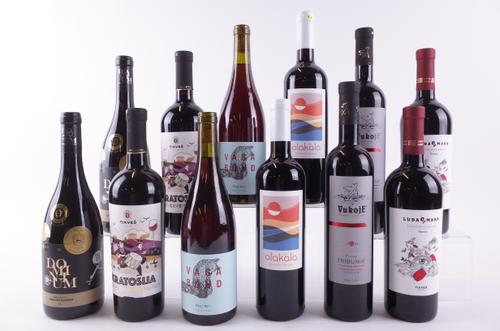 TWELVE BOTTLES EUROPEAN RED WINE