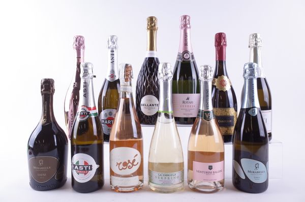 TWELVE BOTTLES ITALIAN SPARKLING WINE