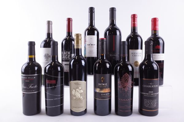 TWELVE BOTTLES CANADIAN RED WINE
