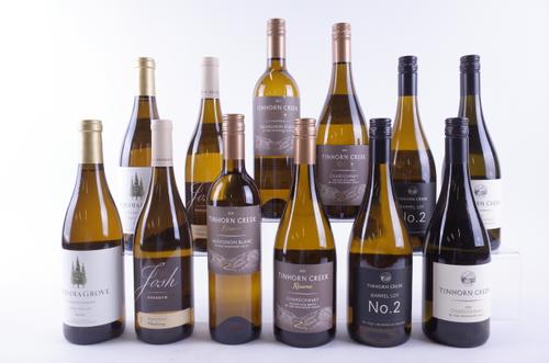 TWELVE BOTTLES CANADIAN AND AMERICAN WHITE WINE