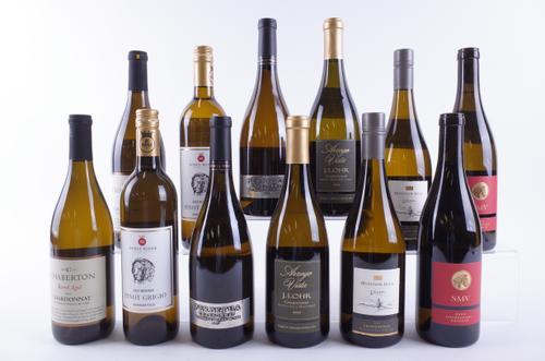 TWELVE BOTTLES CANADIAN AND AMERICAN WHITE WINE