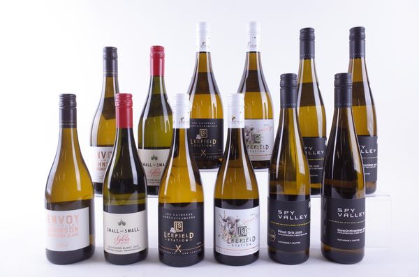 TWELVE BOTTLES NEW ZEALAND WHITE WINE
