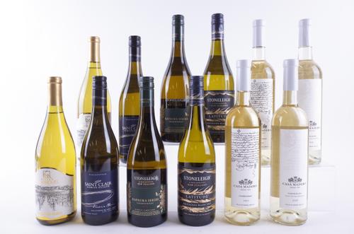 TWELVE BOTTLES NEW ZEALAND AND MEXICAN WHITE WINE