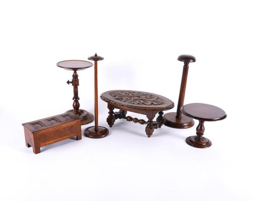 A GROUP OF FRUITWOOD AND MAHOGANY STANDS AND APPRENTICE PIECE / MINIATURE FURNITURE (6)