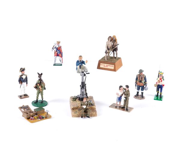 SELECTION OF MODERN BOXED MILITARY LEAD AND METAL MODELS