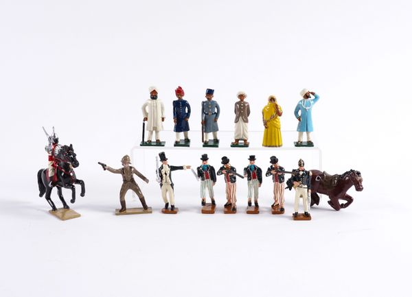 A GROUP OF BOXED MILITARY FIGURINES